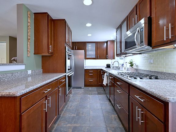 5th image of 19392 W Harvard Ave