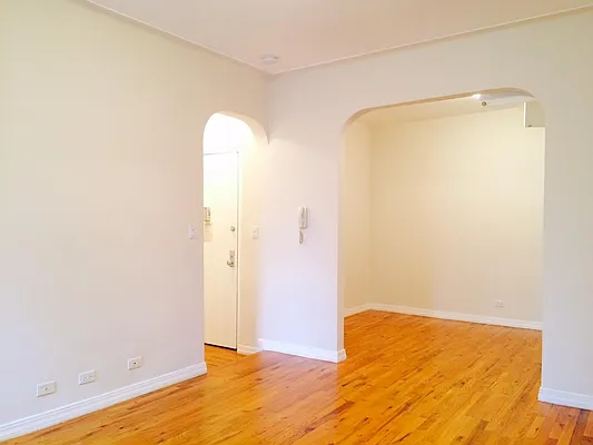 Rented by Keller Williams NYC | media 17
