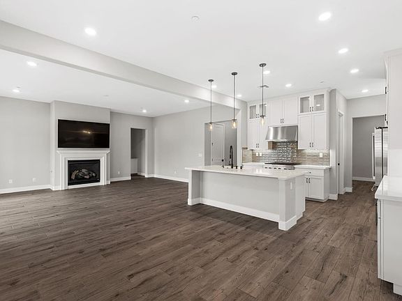 5th image of 508 Lodge Ct