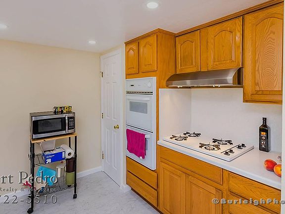 3rd image of 226 C St