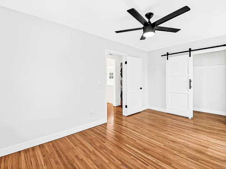 5113 E The Toledo — Photo 30