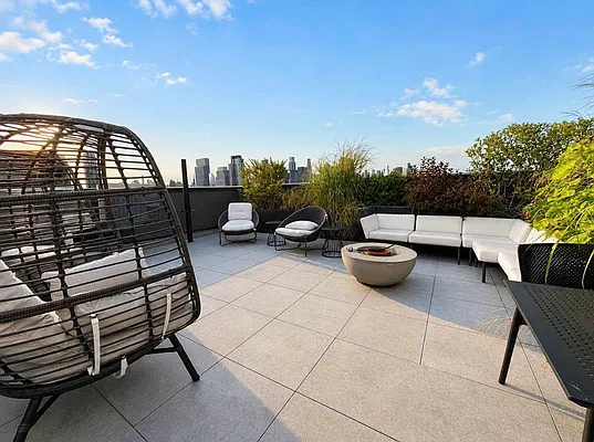Outdoor, photo 1