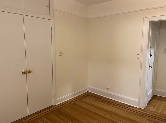 Rented by REALTY QUEST NEW YORK INC | media 9