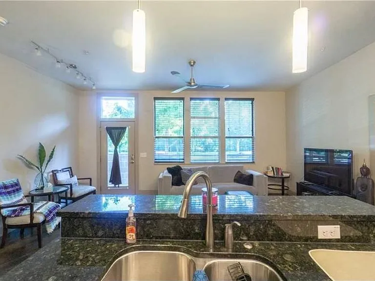 1320 Robert Browning St #103 — Photo 5