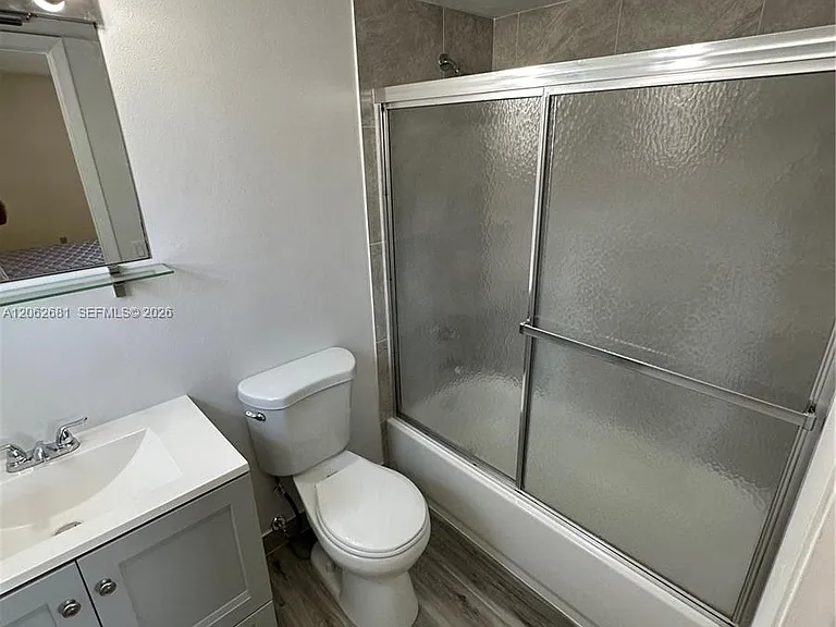 8005 SW 107th Ave #222 — Photo 8