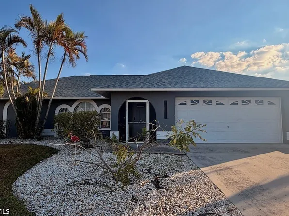 402 SE 8th St, Cape Coral, FL 33990