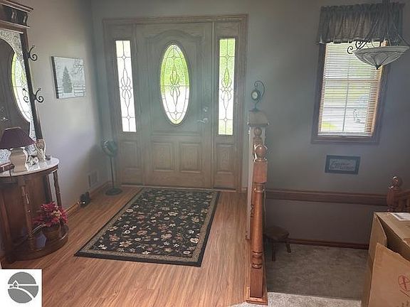 5th image of 1006 Tee Dr