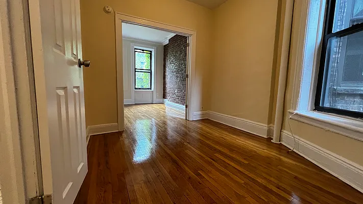 Rented by Voro New York | media 20