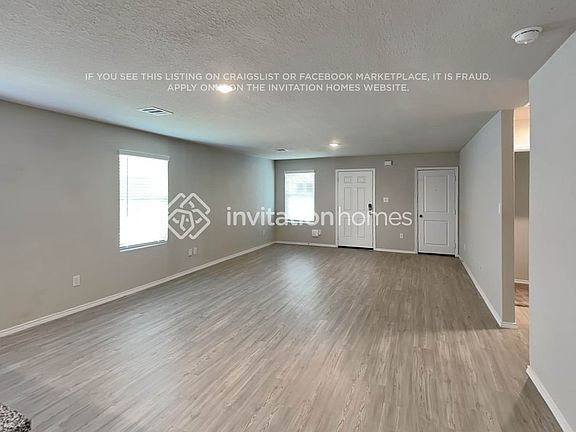 5th image of 10602 Varmus Dr