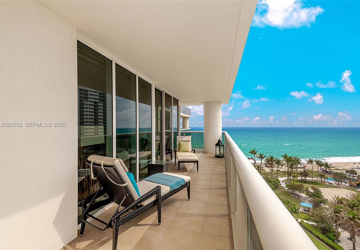 Beach Club Condo — Photo 4