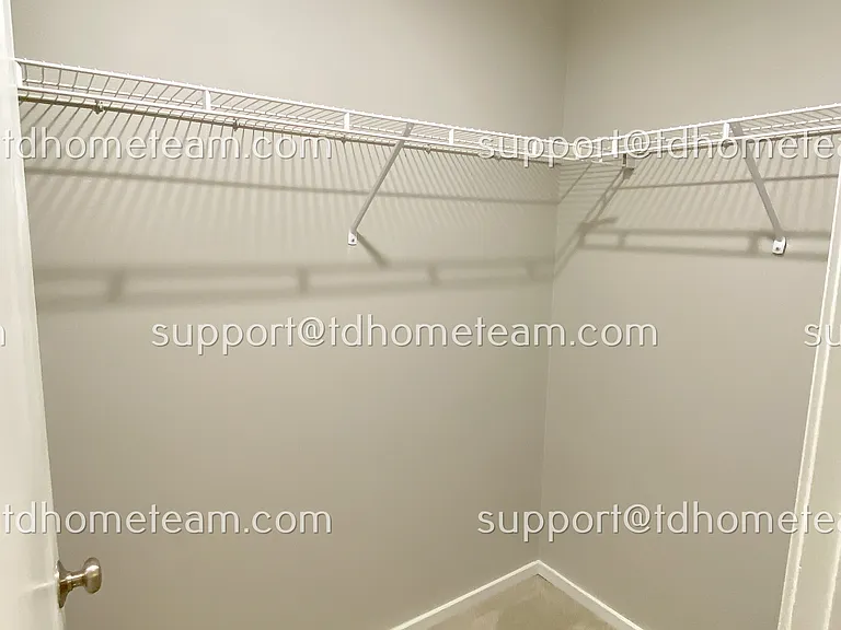3520 Lake Washington Blvd SE #101 — Photo 13