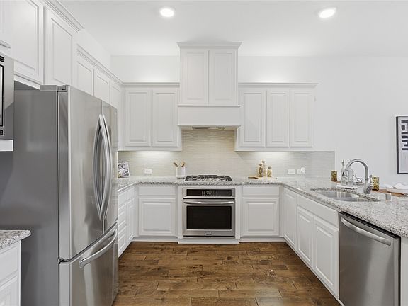 5th image of 7350 Sprangletop St