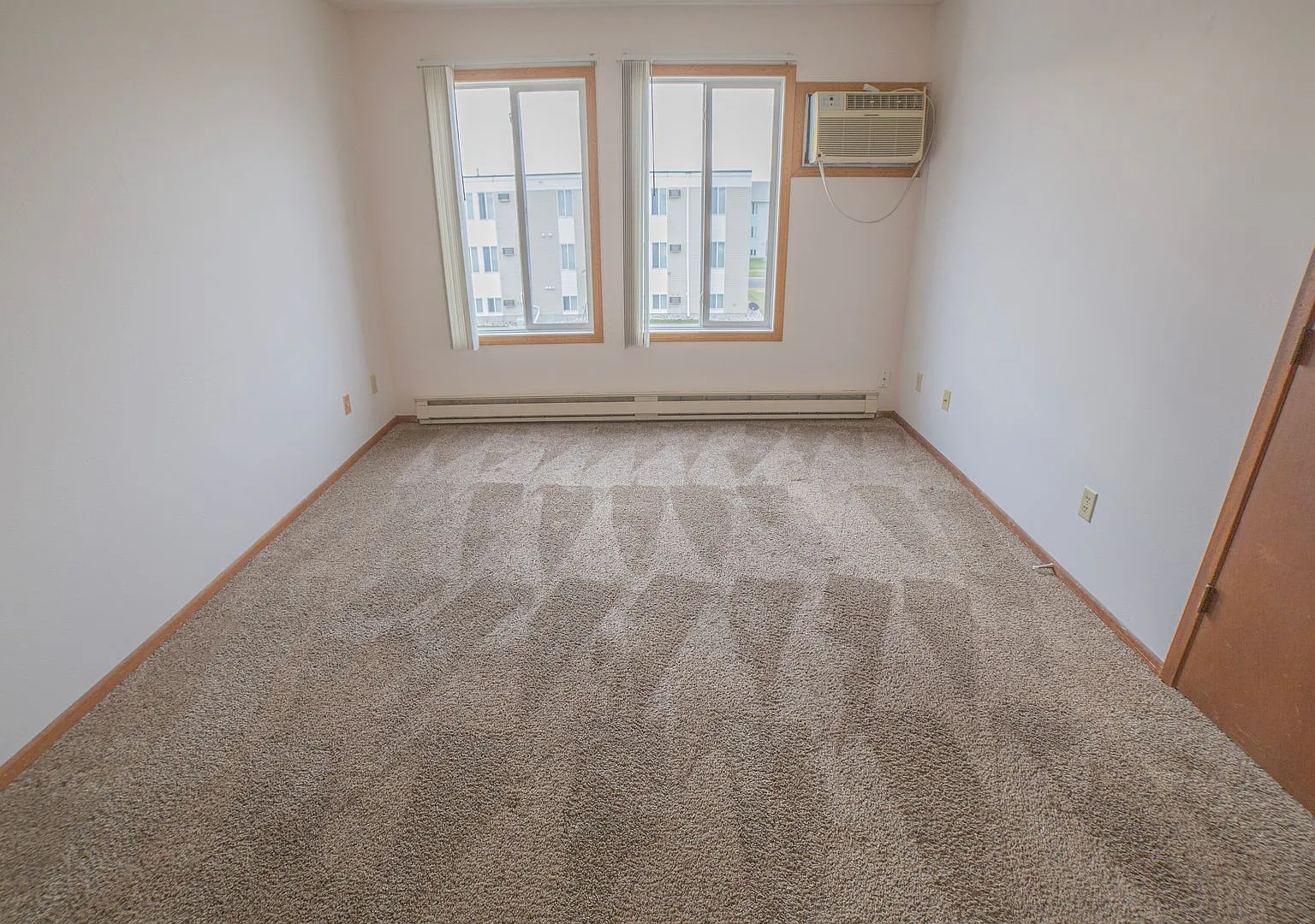 Cedars West Apartments — Photo 3
