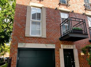 1125 W Newport Ave UNIT A, Chicago, IL 60657