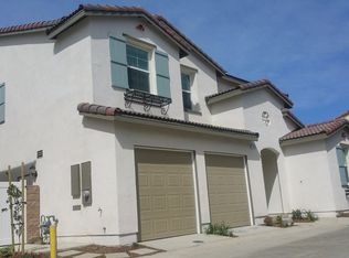 320 W Via Rua Flores, Ontario, CA 91762