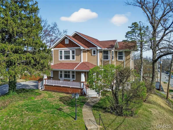 751 Atalanta Ave, Saint Louis, MO 63119