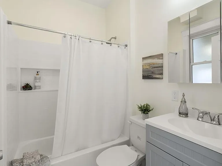 30 Clayton Ave #1 — Photo 7