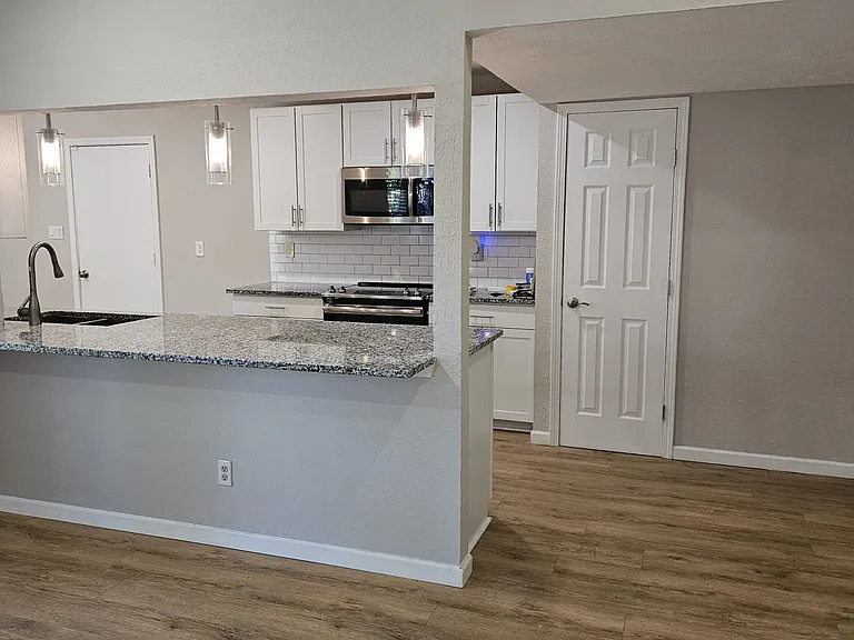 1344 Heidi Dr — Photo 15