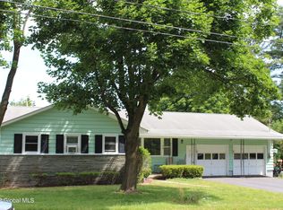 67 Schultze St, Canajoharie, NY 13317