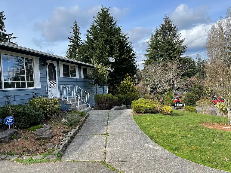 21904 7th Pl W — Photo 3