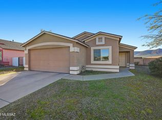 3675 W Tetakusim Rd, Tucson, AZ 85746