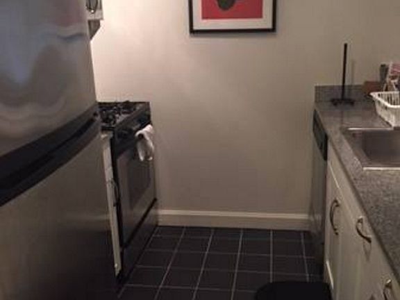 3rd image of 360 W 43rd St APT S2b