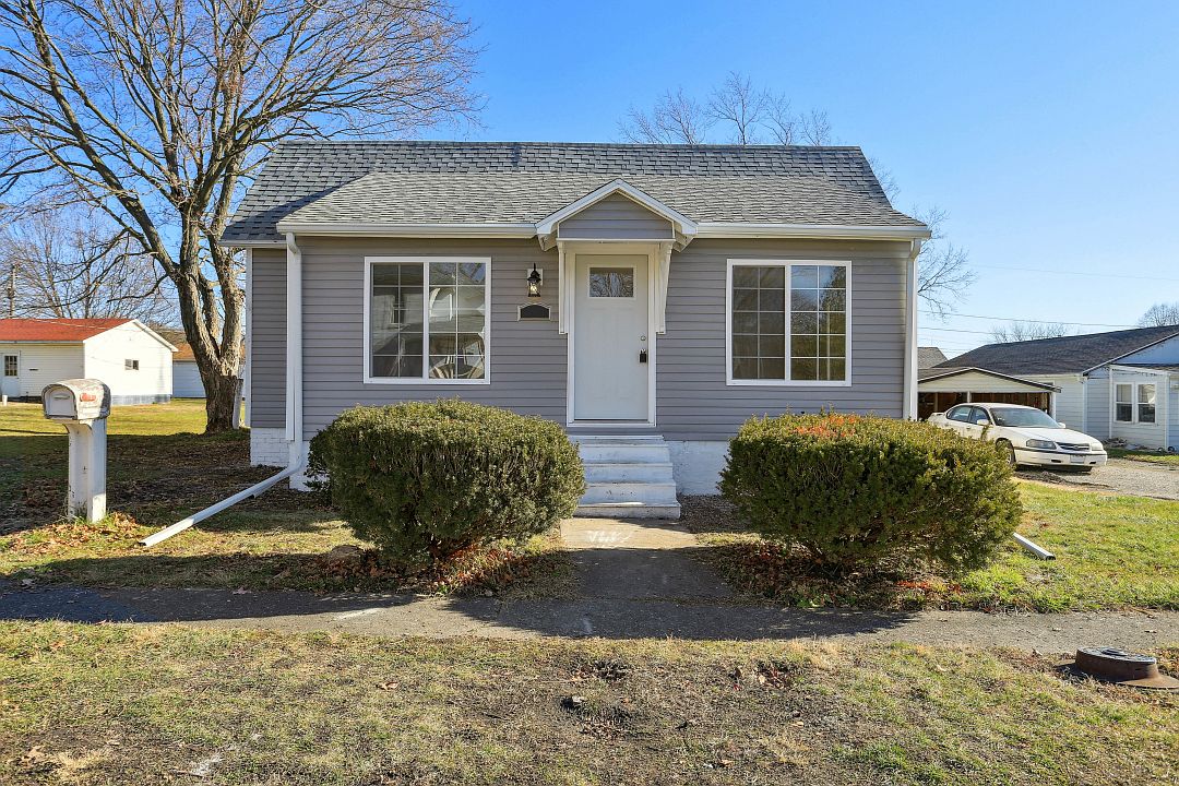 307 N West St, Homer, IL 61849 Zillow