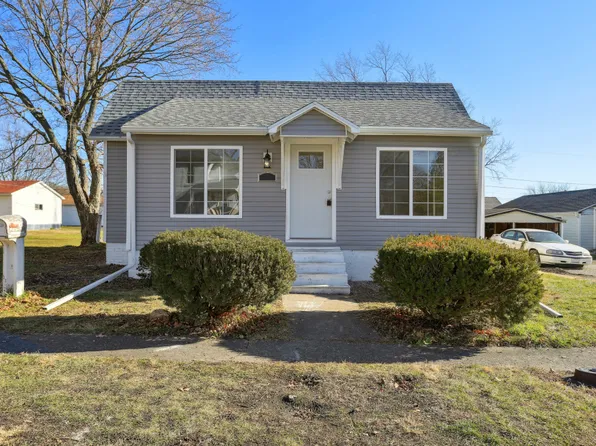 307 N West St, Homer, IL 61849