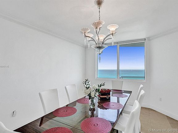 3rd image of 20201 E Country Club Dr #Penthouse 2803