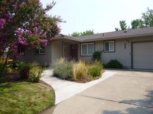 1880 Corona Ave, Medford, OR 97504