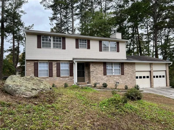 3623 Bramblevine Cir, Lithonia, GA 30038