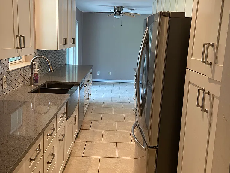 617 Loch Ln — Photo 4