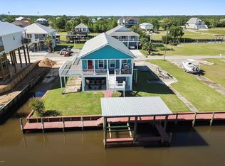 108 Janelle Dr, Bay Saint Louis, MS 39520
