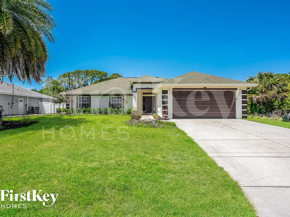 4633 Fernway Dr