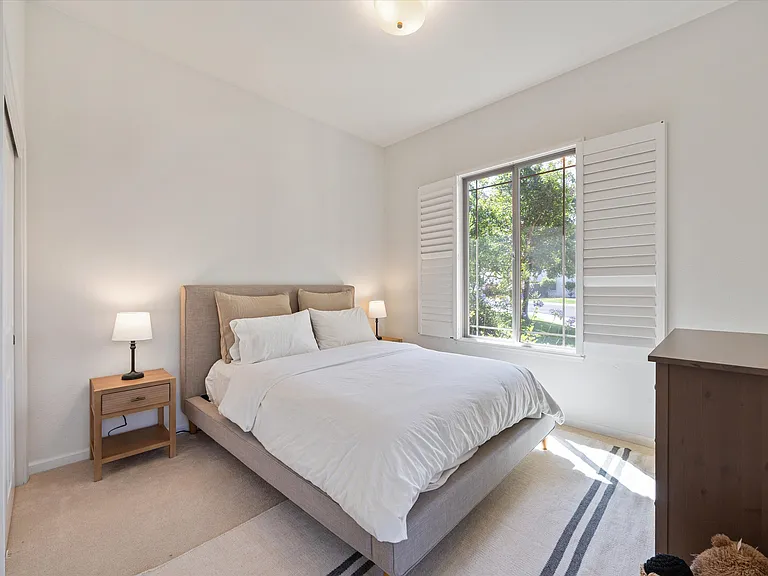 4382 Malana Way — Photo 20