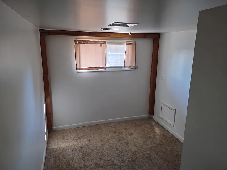 3918 Grant Ave — Photo 9