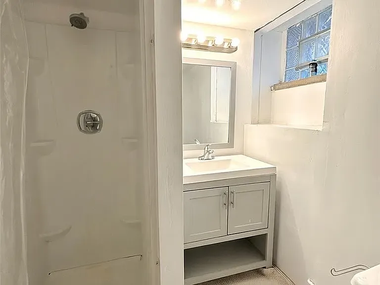3145 Brackenridge St — Photo 13