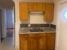 18 Fairview Ave, Malden, MA