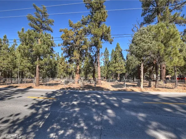 2449 State Ln, Big Bear City, CA 92314