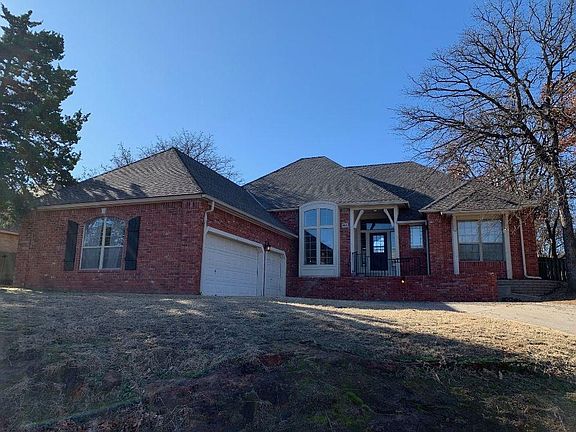 2nd image of 605 Joni Deanne Ct