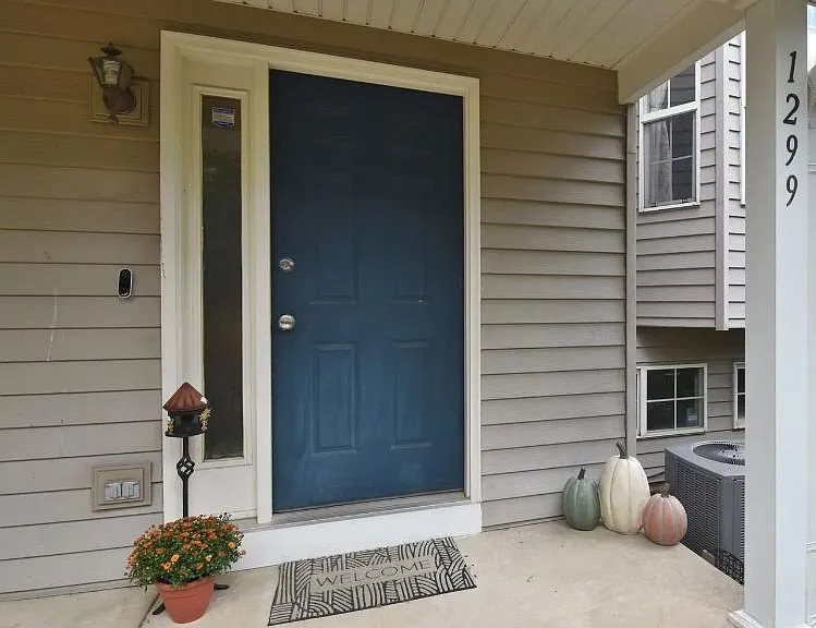 1299 Chestnut Ln — Photo 10