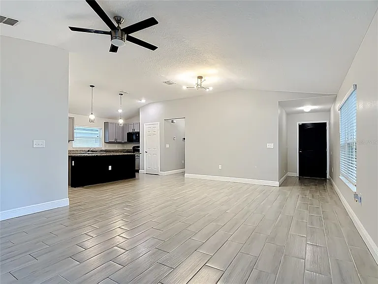 3040 Lakes Crest Ave — Photo 26