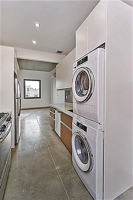 4th image of 577 W 161st St #2B