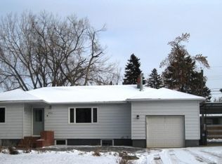 2812 Meadowbrook Dr, Rapid City, SD 57702