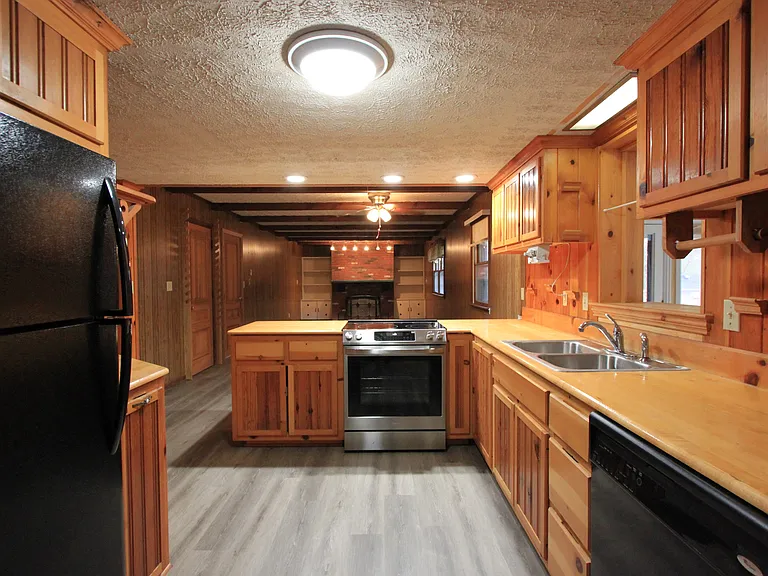 7485 E County Road 400 N — Photo 19