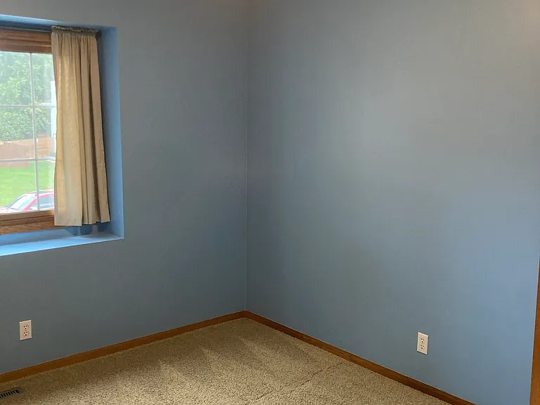 2409 Marilyn Dr — Photo 12