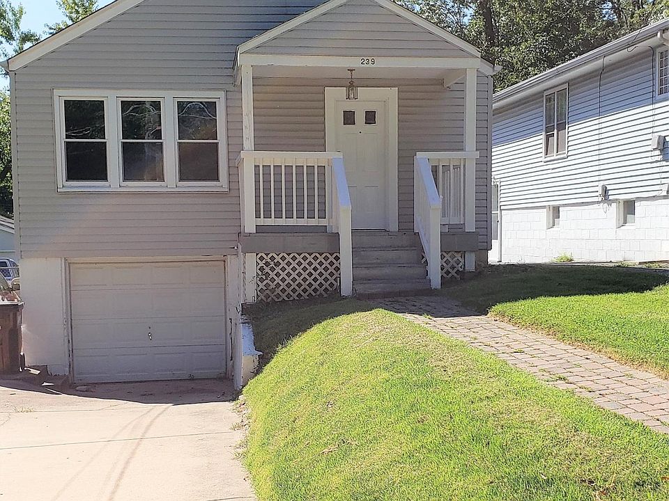 1st image of 239 S Hartnett Ave