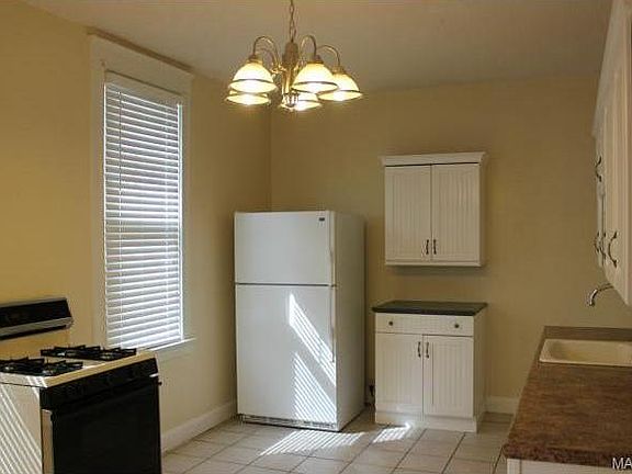 5th image of 1443 McCausland Ave