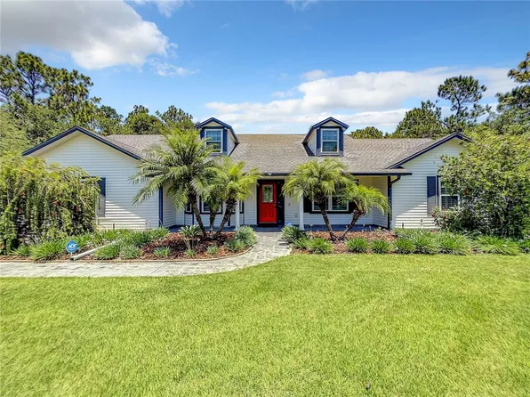224 Winding River Ln, Geneva, FL 32732