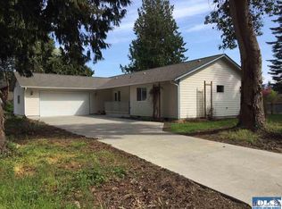 111 Madrona Ter, Sequim, WA 98382